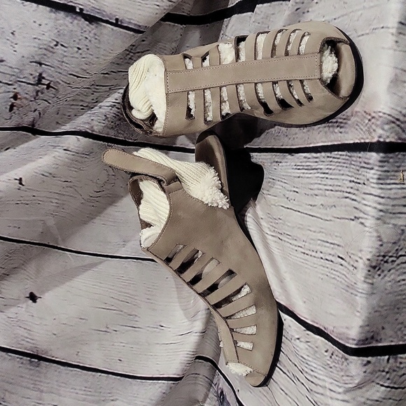 Arche Enexor Taupe Leather Slingback Sandals - Picture 2 of 6